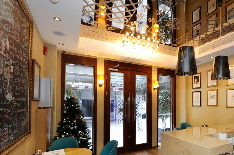 Collage Taksim Hotel Isztambul Kültér fotó